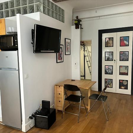 2 Bedroom Funky Apartment In The Heart Of The Old Town Of Αντίμπ Εξωτερικό φωτογραφία